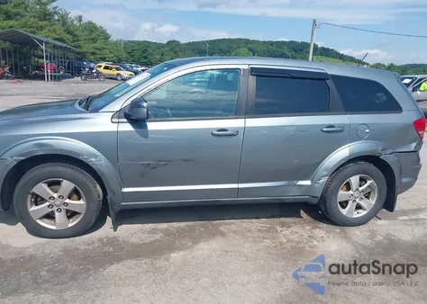 2009 Dodge Journey Sxt from USA, damaged, VIN 3D4GG57V79T158380